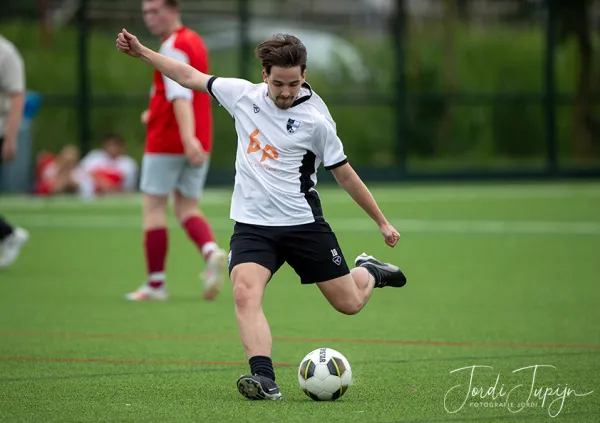 JSV O23-3 - sv DVSU O23-1 (4-0) – foto 37 van 49