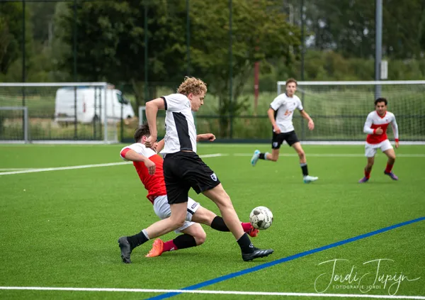 JSV O23-3 - sv DVSU O23-1 (4-0) – foto 41 van 49