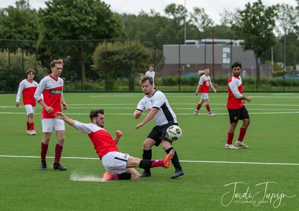 JSV O23-3 - sv DVSU O23-1 (4-0) – foto 47 van 49