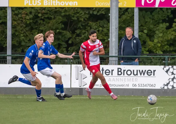 FC De Bilt - so Soest (1-1) – foto 2 van 16
