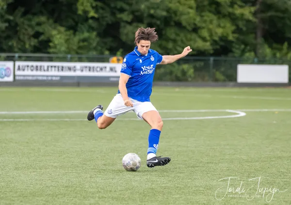 FC De Bilt - so Soest (1-1) – foto 10 van 16