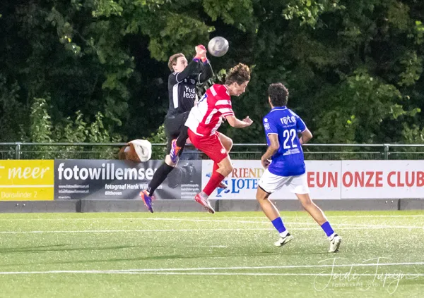 FC De Bilt - so Soest (1-1) – foto 13 van 16