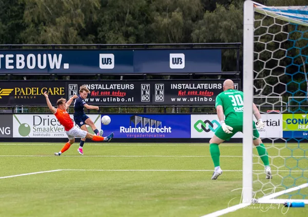 sv Parkhout - de Merino's (3-0 Bekerwedstrijd) – foto 4 van 120