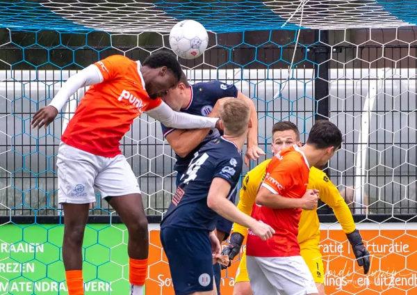 sv Parkhout - de Merino's (3-0 Bekerwedstrijd) – foto 26 van 120