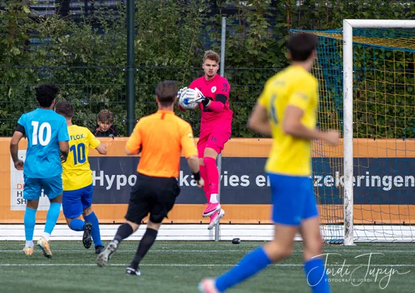 VRC - sv Parkhout (1-1 Bekerwedstrijd) – foto 17 van 78