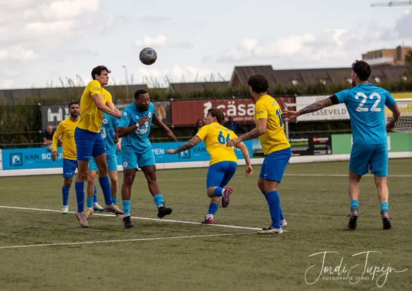 VRC - sv Parkhout (1-1 Bekerwedstrijd) – foto 71 van 78