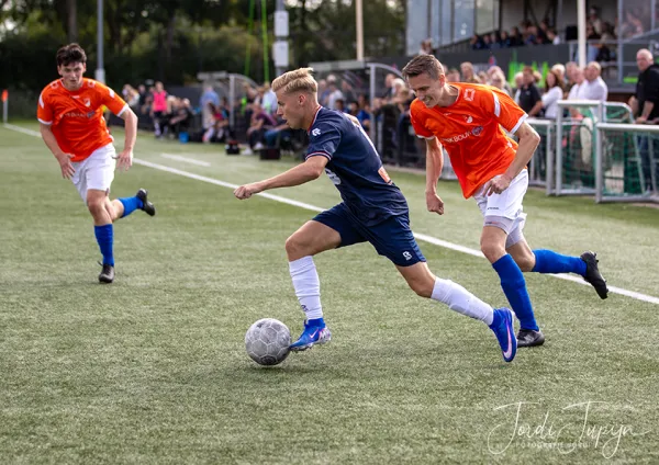 sv Nieuwkoop - sv Parkhout (3-1 Bekerwedstrijd) – foto 11 van 109