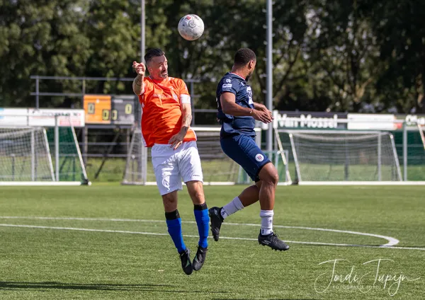 sv Nieuwkoop - sv Parkhout (3-1 Bekerwedstrijd) – foto 18 van 109