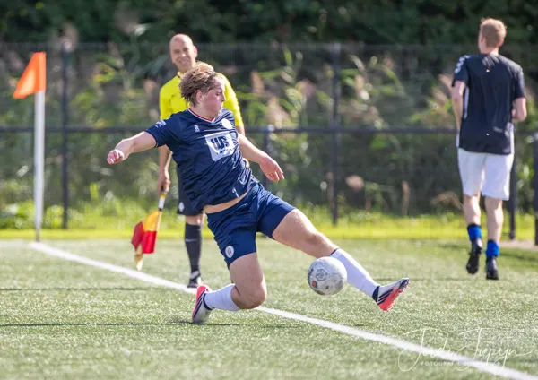 sv Nieuwkoop - sv Parkhout (3-1 Bekerwedstrijd) – foto 92 van 109