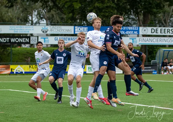 Fc Breukelen - sv Parkhout (4-2) – foto 6 van 95