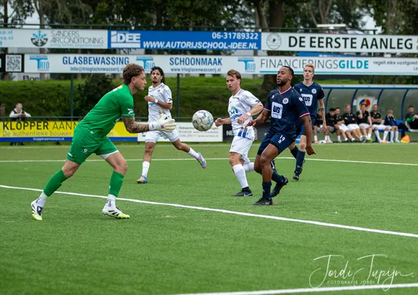 Fc Breukelen - sv Parkhout (4-2) – foto 17 van 95
