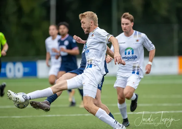 Fc Breukelen - sv Parkhout (4-2) – foto 34 van 95