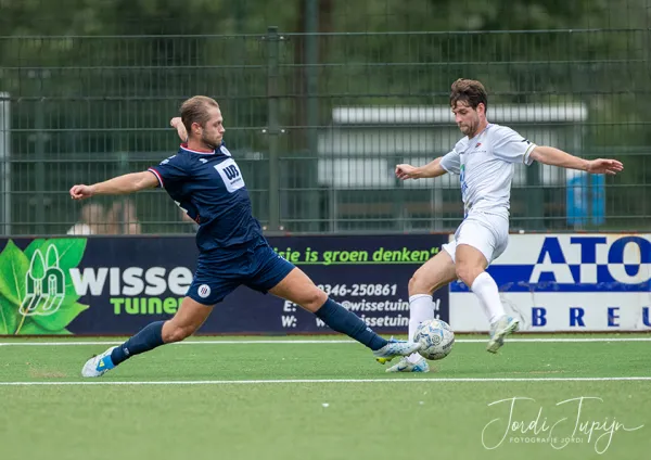 Fc Breukelen - sv Parkhout (4-2) – foto 39 van 95