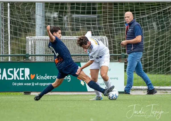 Fc Breukelen - sv Parkhout (4-2) – foto 41 van 95