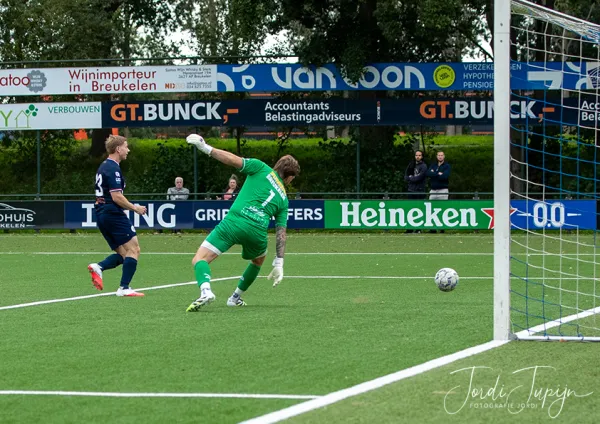 Fc Breukelen - sv Parkhout (4-2) – foto 81 van 95