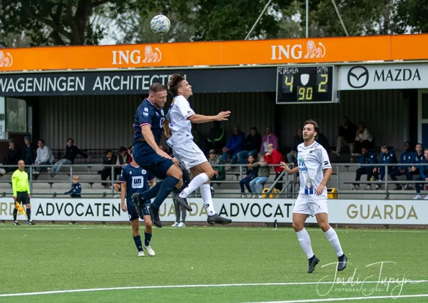 Fc Breukelen - sv Parkhout (4-2) – foto 95 van 95