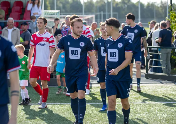 FC De Bilt - sv Parkhout (2-4) – foto 4 van 102