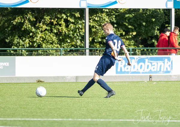 FC De Bilt - sv Parkhout (2-4) – foto 9 van 102
