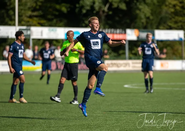 FC De Bilt - sv Parkhout (2-4) – foto 17 van 102