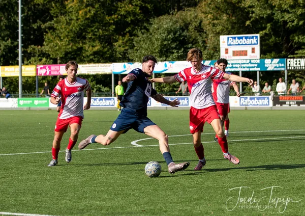 FC De Bilt - sv Parkhout (2-4) – foto 25 van 102