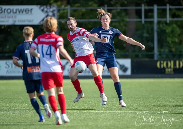 FC De Bilt - sv Parkhout (2-4) – foto 40 van 102