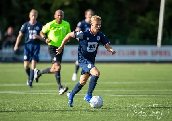 FC De Bilt - sv Parkhout (2-4) – foto 99 van 102