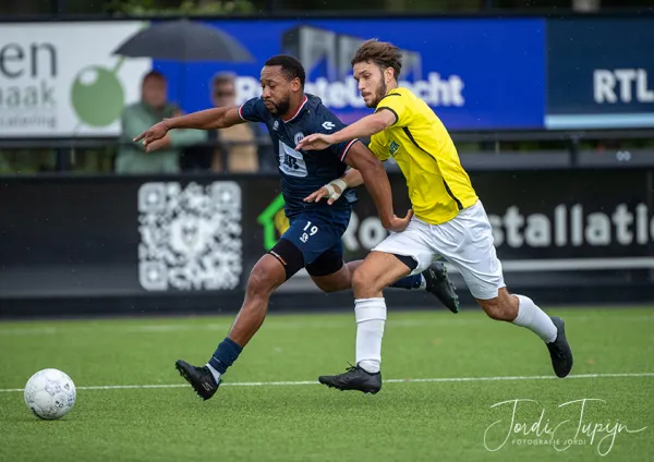sv Parkhout - CJVV (0-2) – sportfotografie door Fotografie Jordi